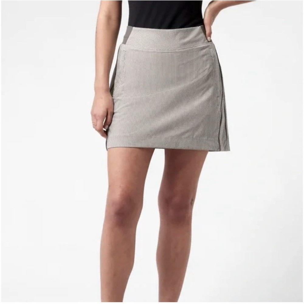 Athleta Brooklyn Gray Textured 16" Skort Shorts Skirt W-576 Sz 2